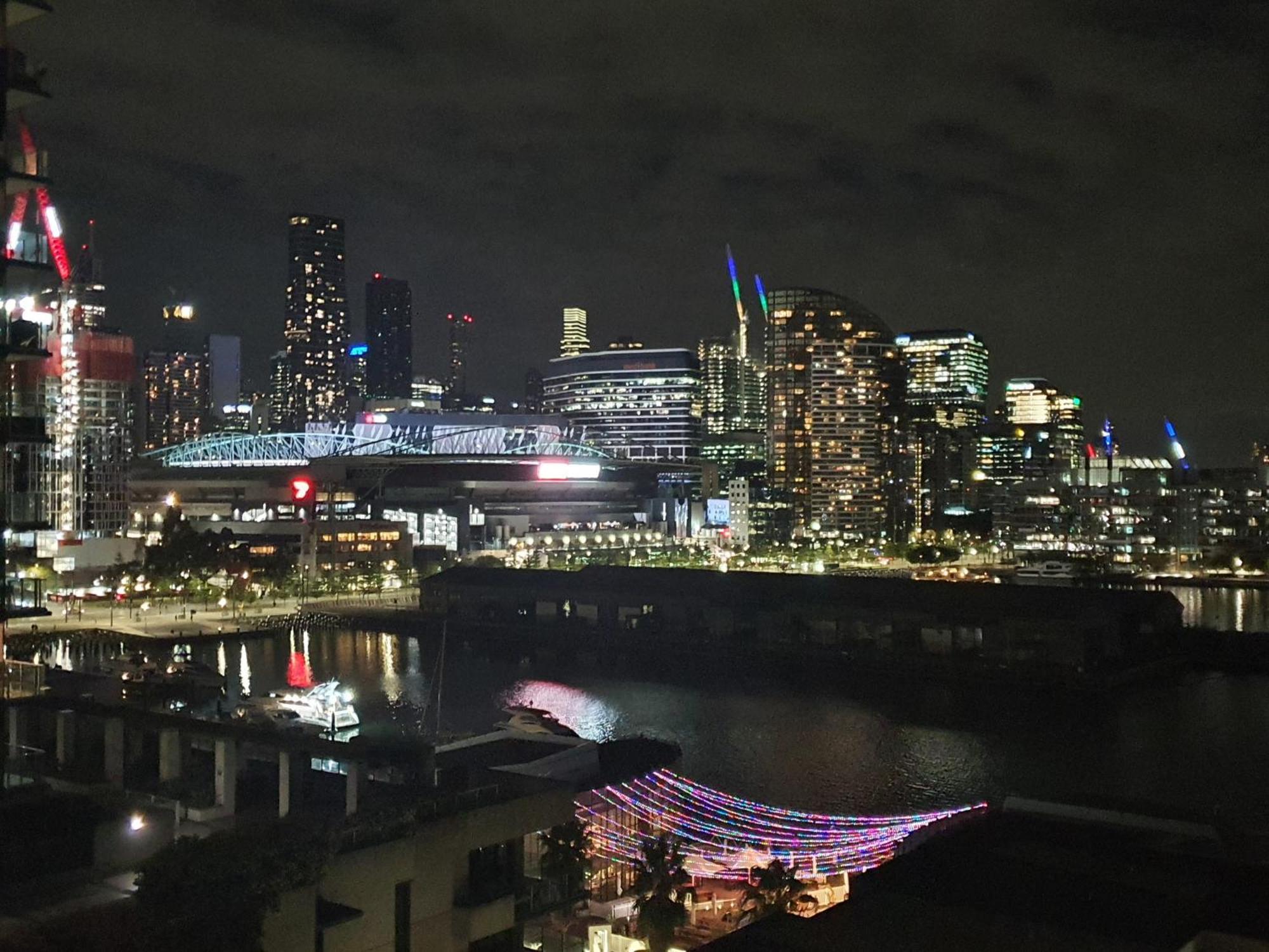 Harbour Escape Apartments Docklands Melbourne Exterior foto