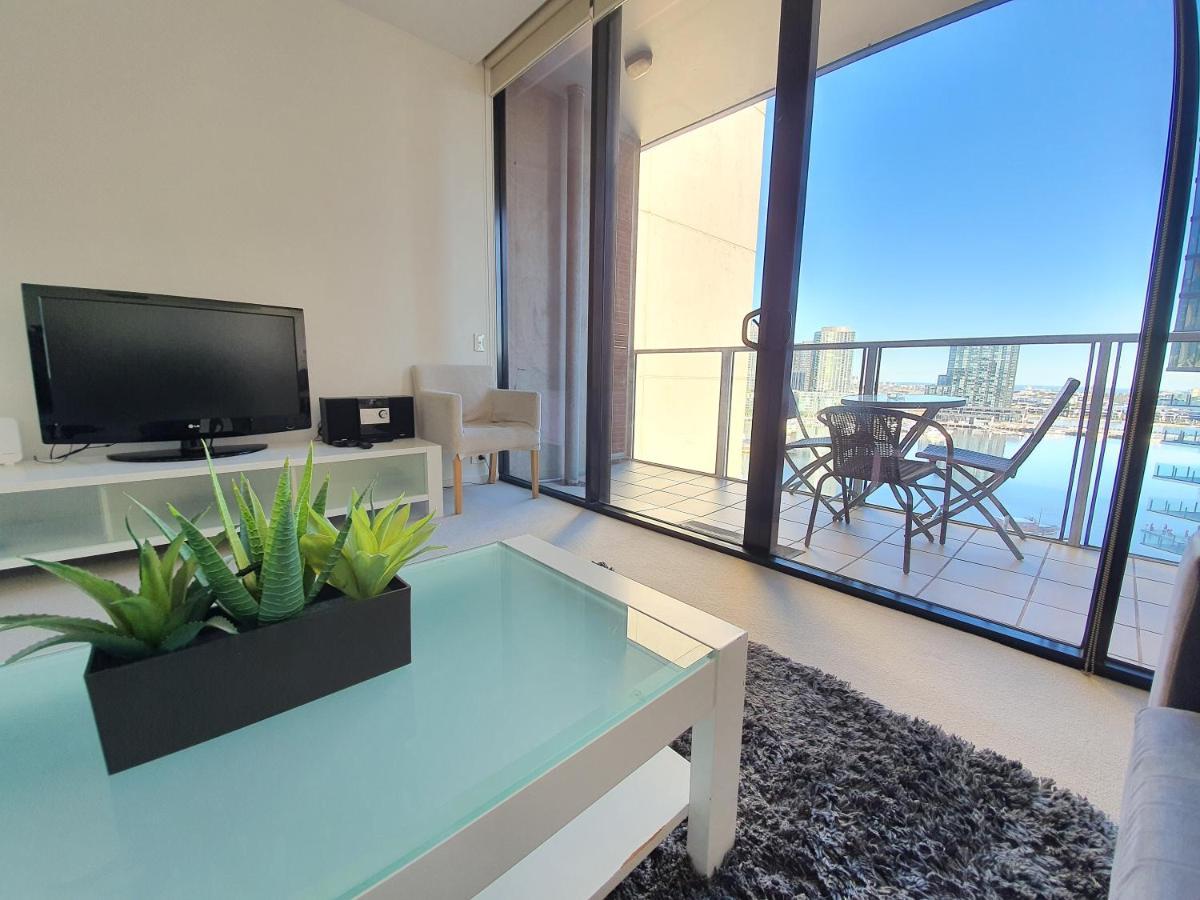 Harbour Escape Apartments Docklands Melbourne Exterior foto